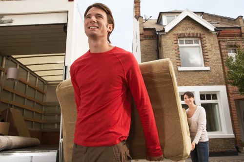 Navigating access challenges during a Kingston flat removal