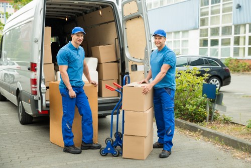 Choosing the right storage unit in Kingston for your needs
