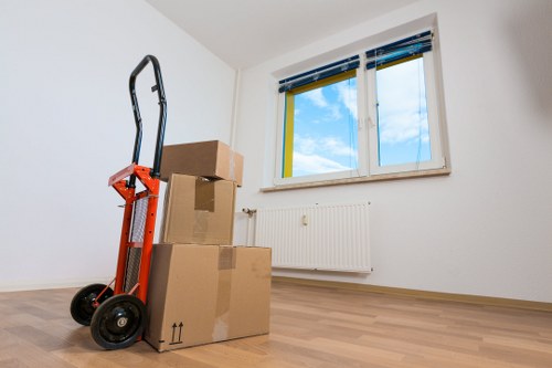 Packing and planning a removal truck hire move in Kingston
