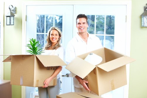 Affordable man with van Kingston service for small and medium moves